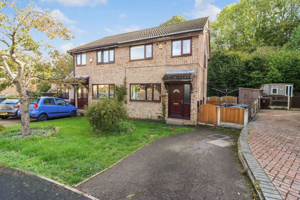 Property photo 1 of 14