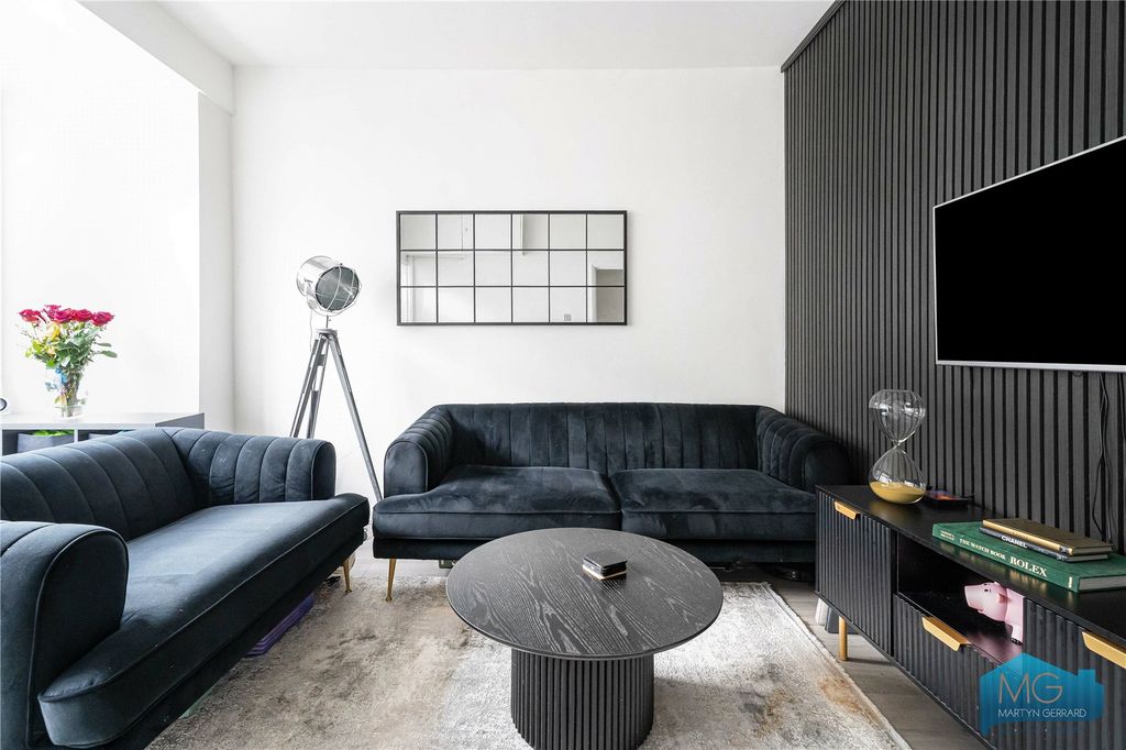 Property photo 1 of 18 Picture No. 06