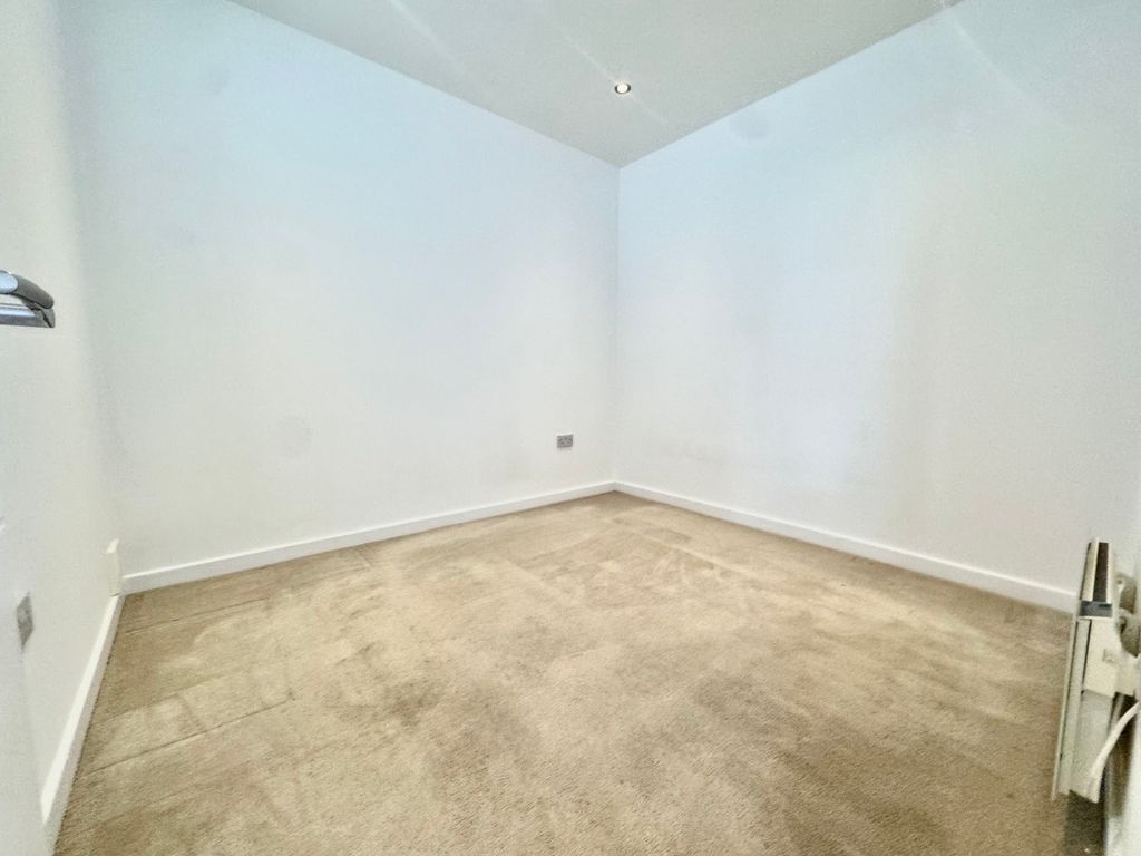 Property photo 3 of 4 Image