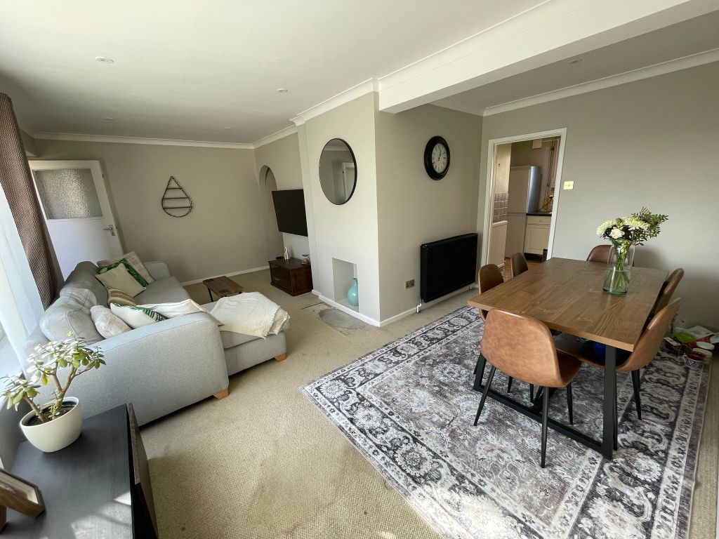 Property photo 1 of 14 Img_7989