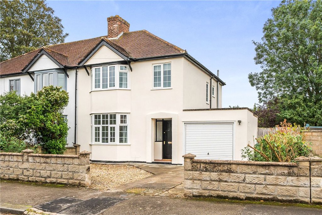 Property photo 1 of 14 Picture No. 32