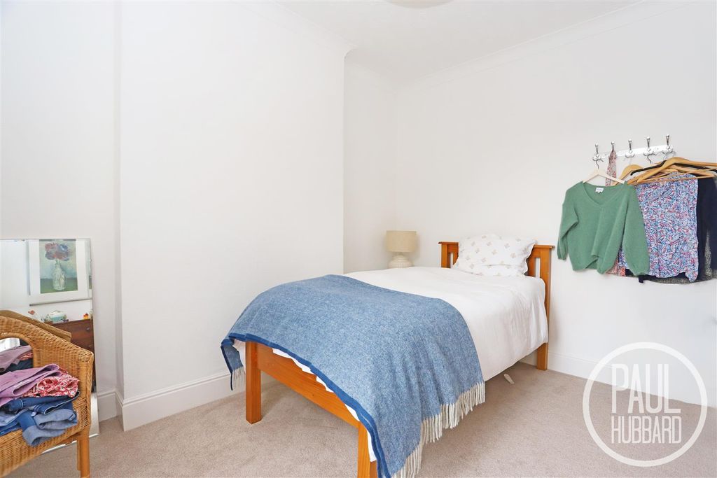 Property photo 1 of 22 Flat 2
