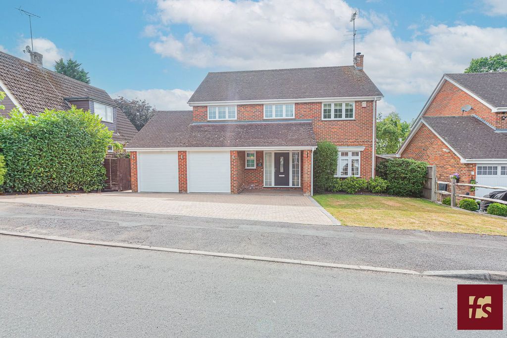Property photo 1 of 15