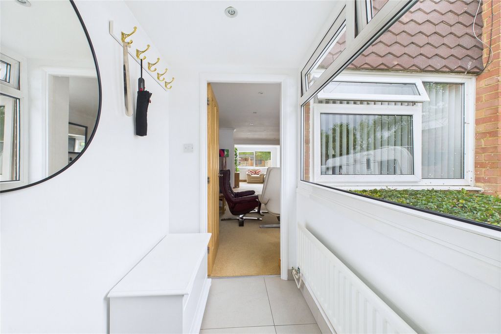 Property photo 2 of 16 Picture No. 22