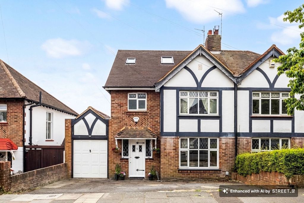 Property photo 1 of 19
