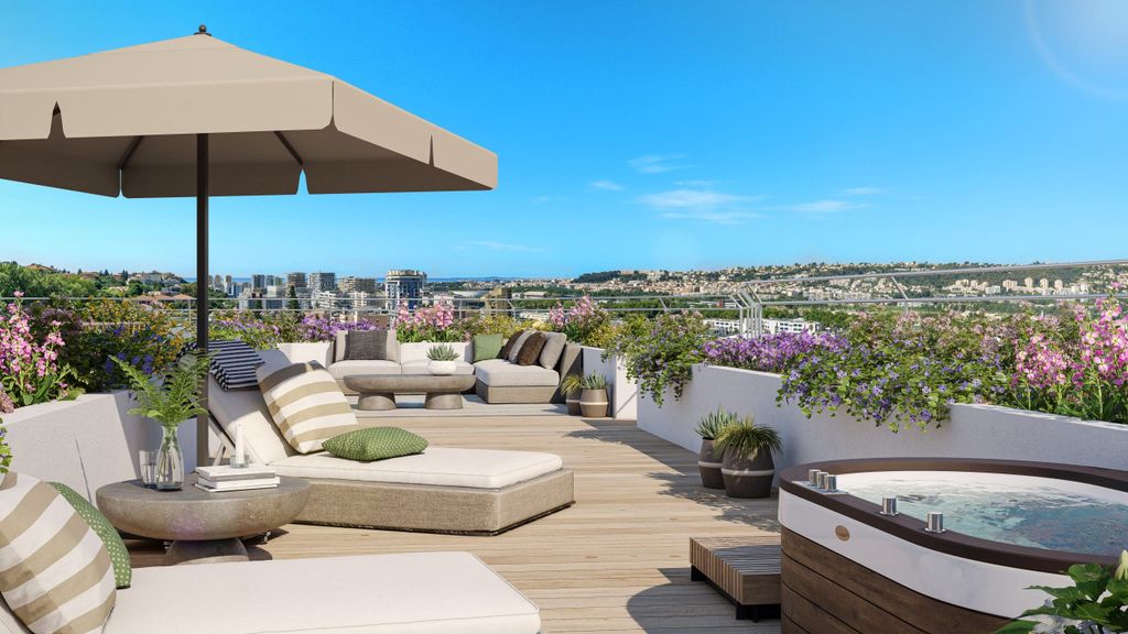 Property photo 1 of 3