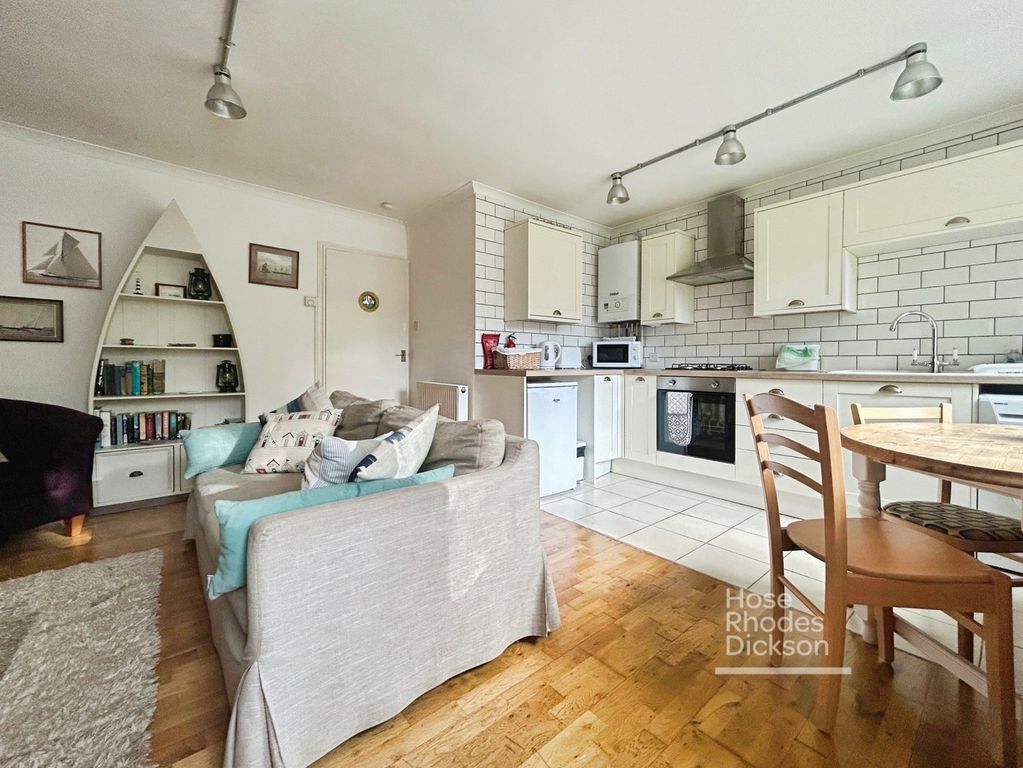 Property photo 2 of 13 Pbox-Img.Jpg