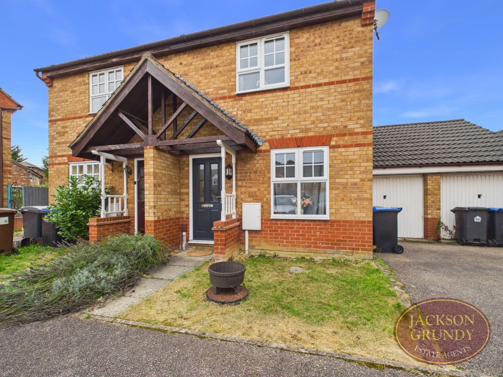 Property photo 1 of 7 Muncaster Gardens