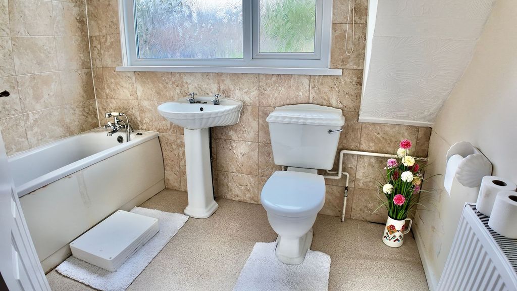 Additional image 4 of 3 bed property for saleElgar Close, Fairview NP12