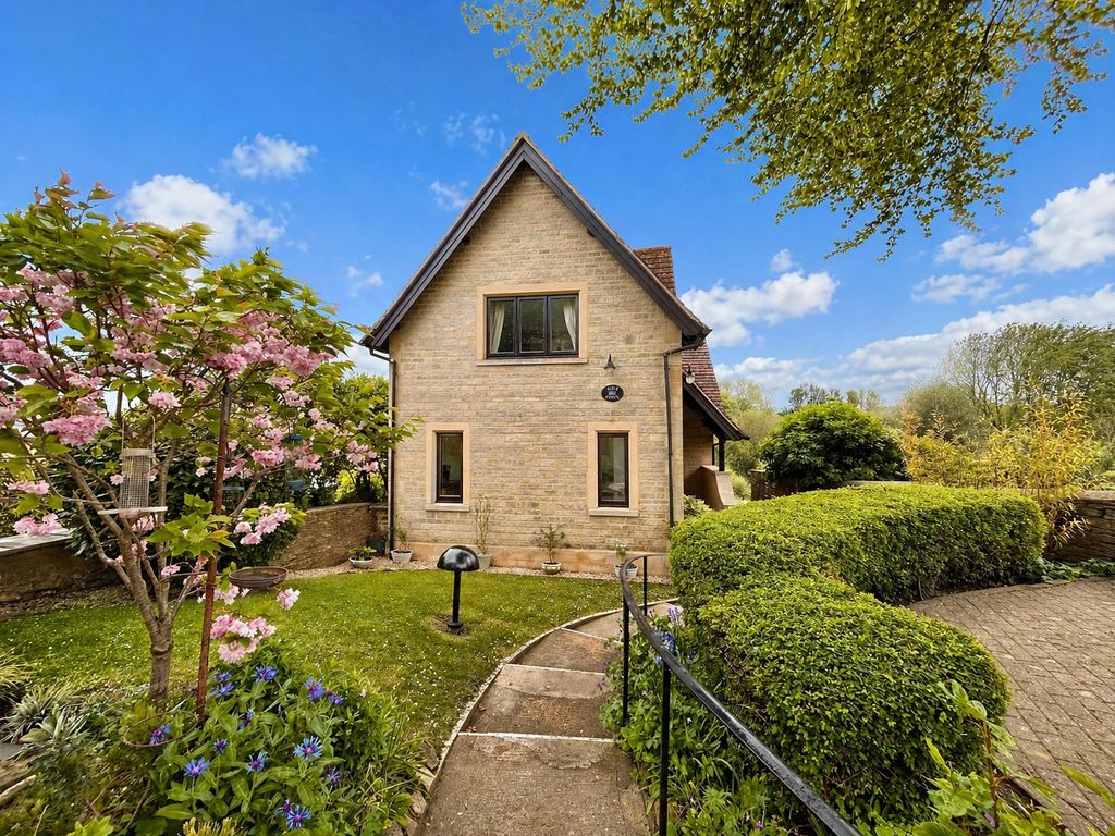 Property photo 3 of 16 Picture No. 54
