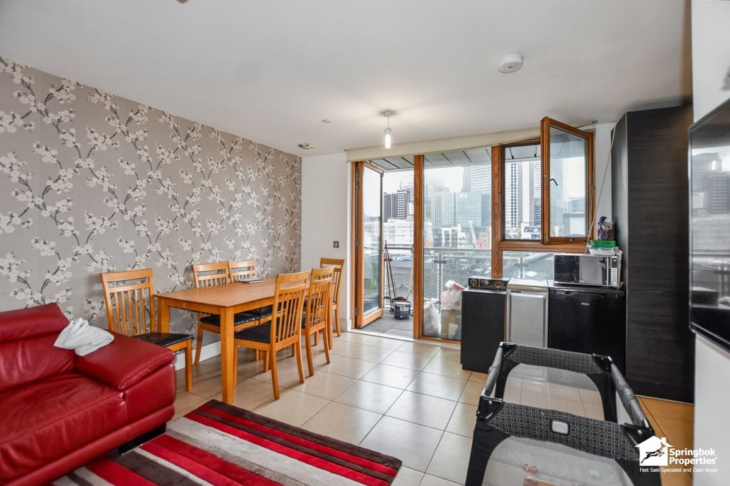 Property photo 2 of 14 Image 2