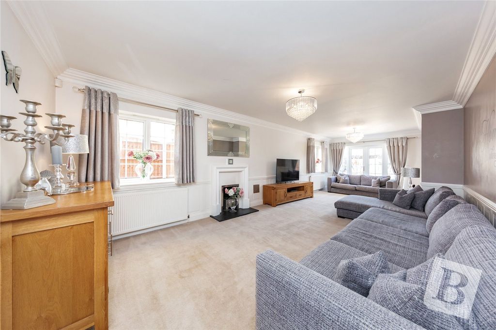 Property photo 2 of 16 Picture No. 53