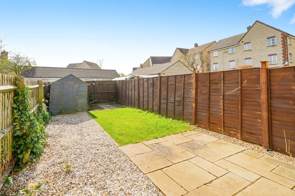 Property photo 3 of 17 Photo