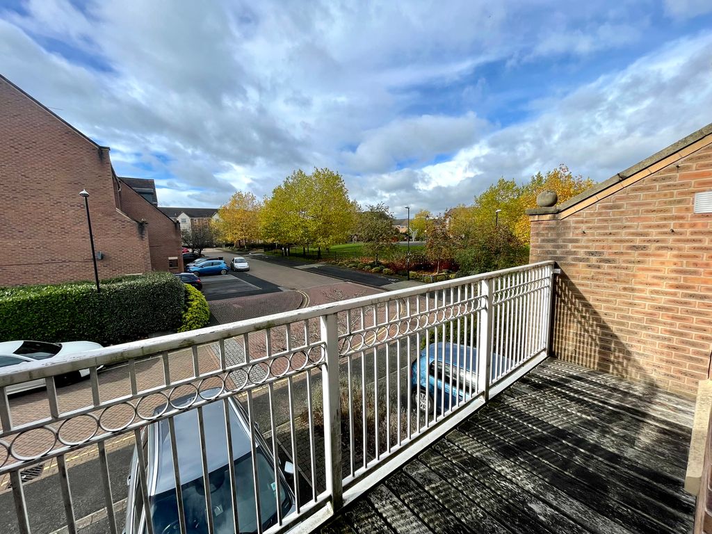 Property photo 2 of 15