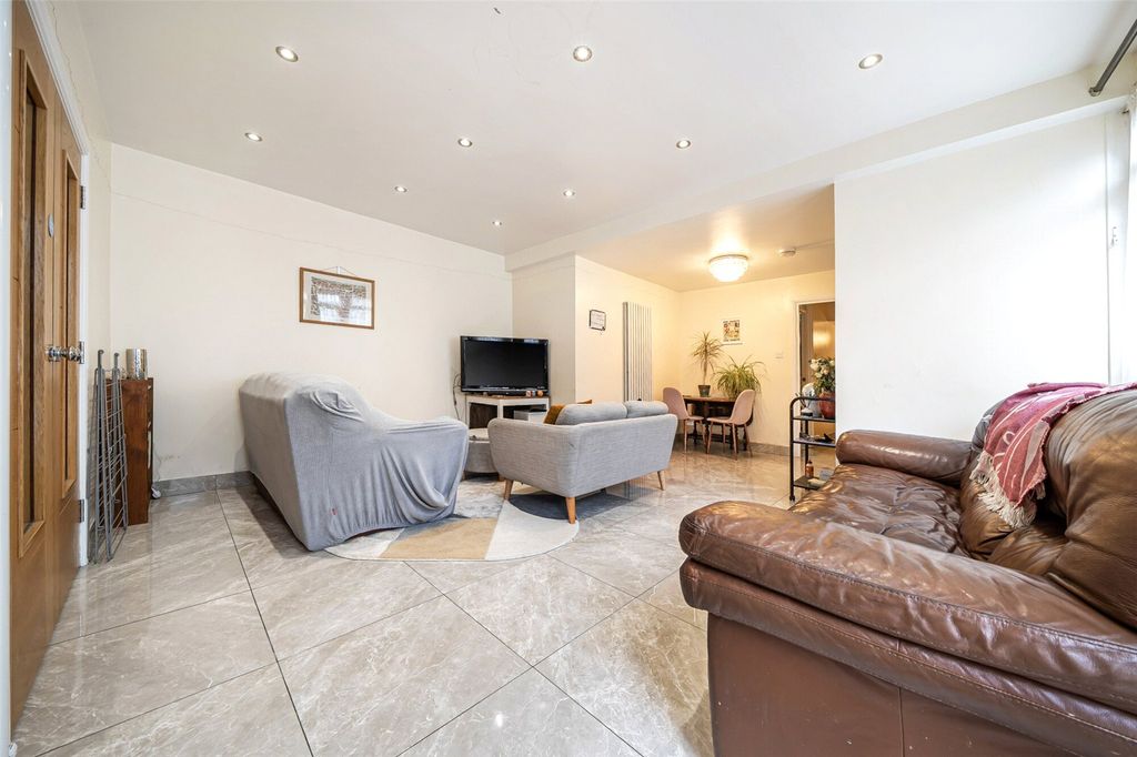 Property photo 2 of 18 Picture No. 18