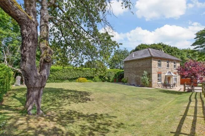 Property photo 2 of 14 Photo 14