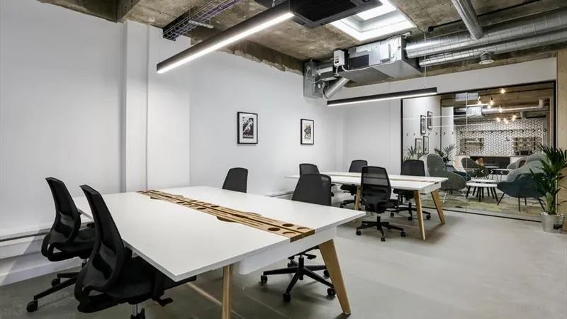 Property photo 3 of 8