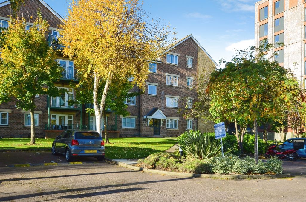 Property photo 1 of 9