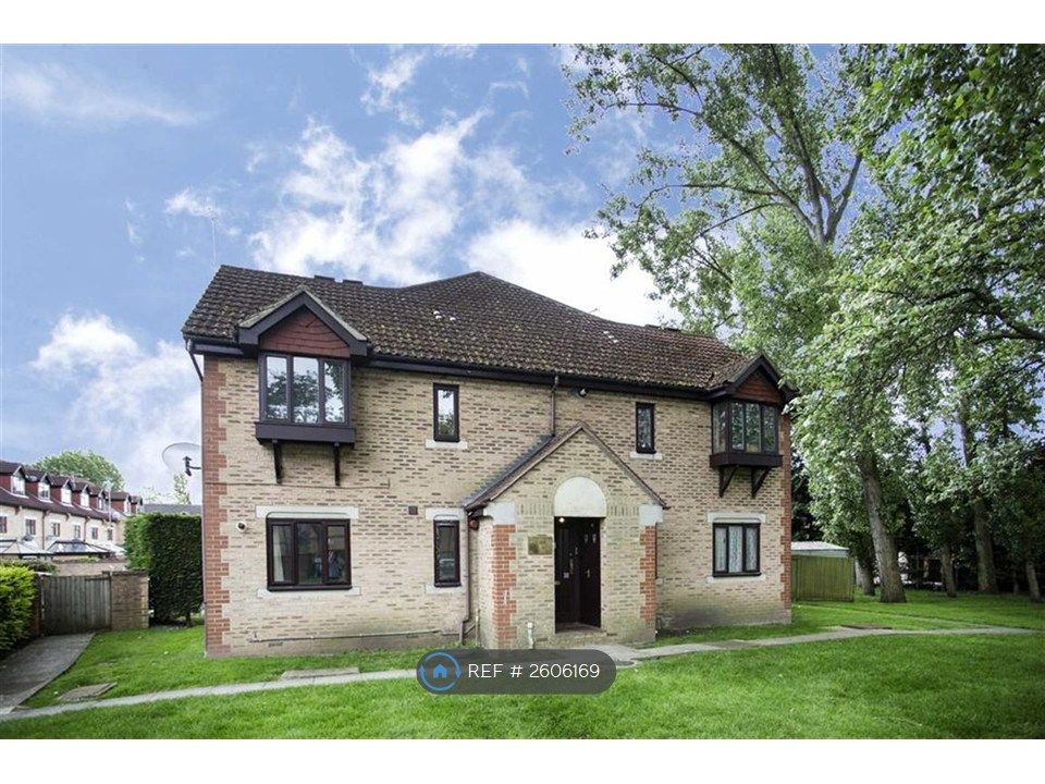 Property photo 1 of 8