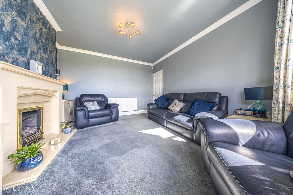 Property photo 3 of 38 Picture No. 78