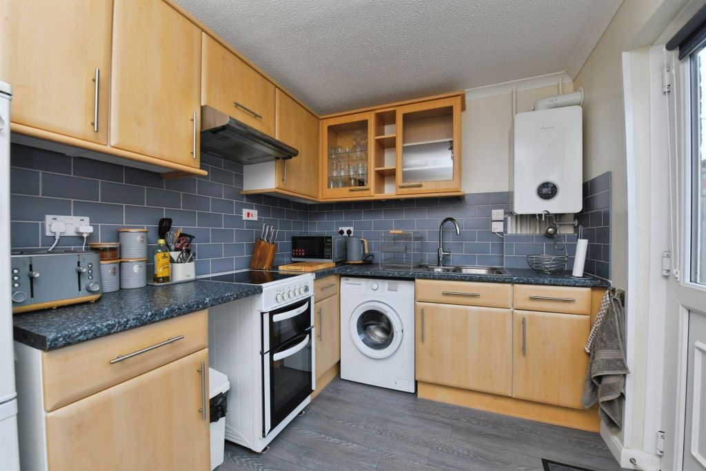 Property photo 3 of 15