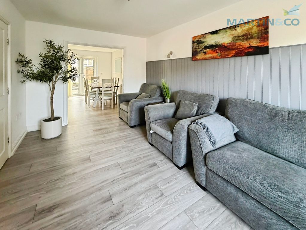 Property photo 3 of 26 c20Bd4Eb-Img_3585