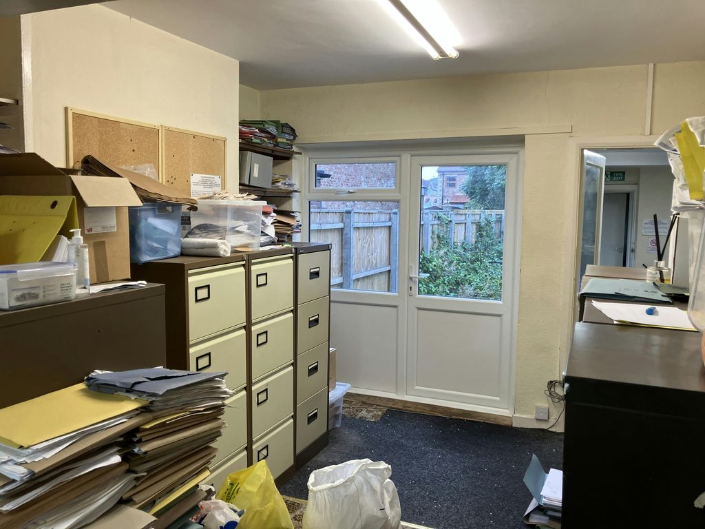 Property photo 2 of 8 Img_0716.Jpg