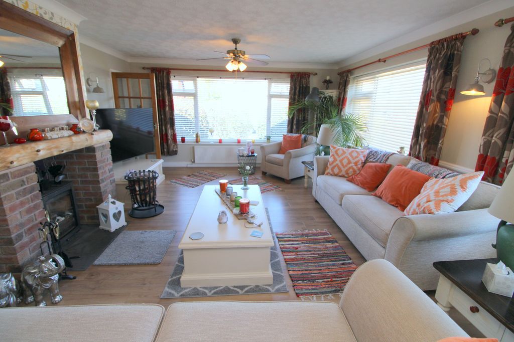 Additional image 8 of 4 bed bungalow for saleCilgant Eglwys Wen, Bodelwyddan LL18