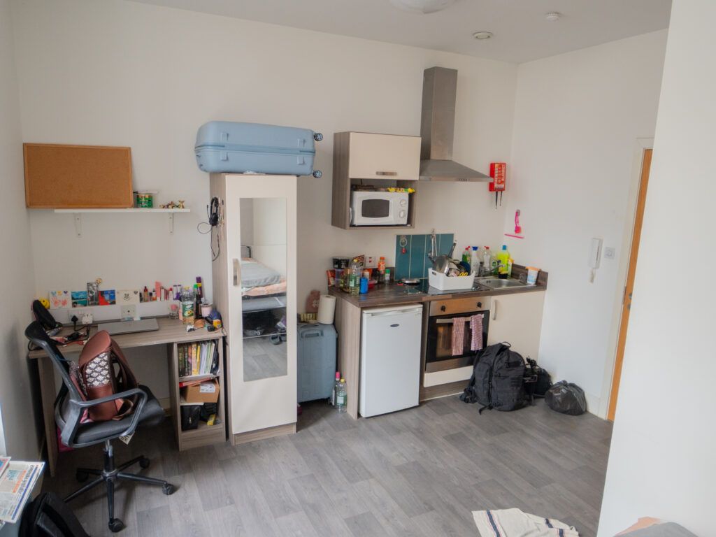 Property photo 3 of 8