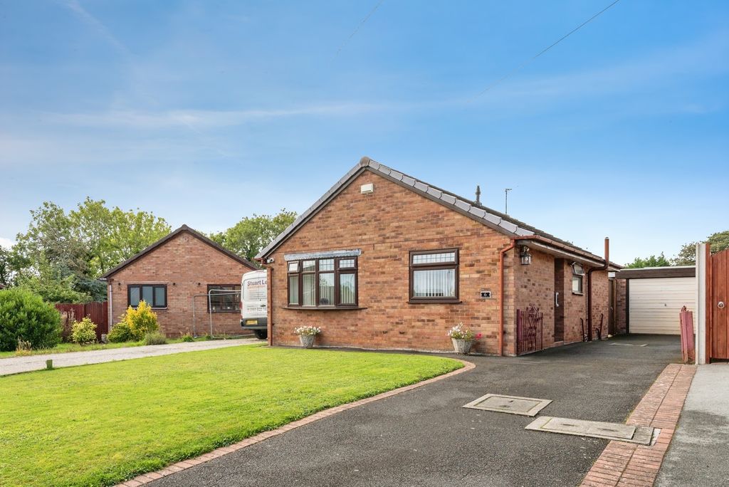 Property photo 1 of 18 Pbox-Img.Jpg