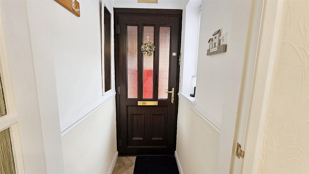 Property photo 2 of 14 20250910_171933.Jpg