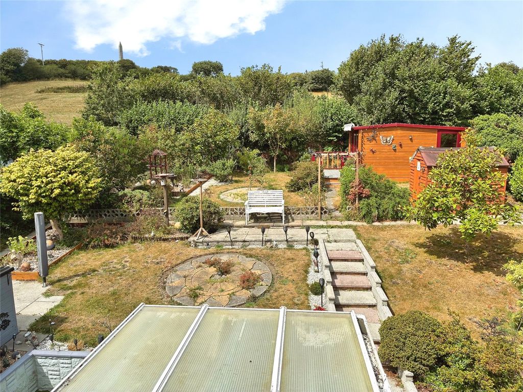 Property photo 2 of 18 Picture No. 38