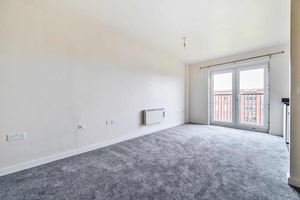 Property photo 2 of 11 Picture No. 03