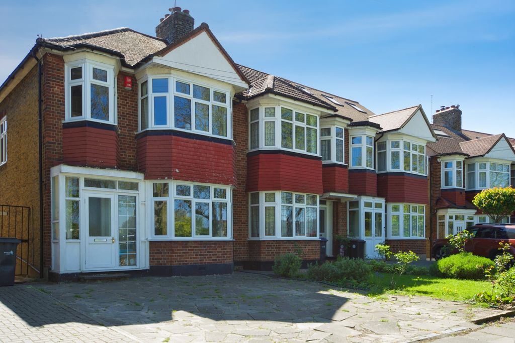 Property photo 1 of 18 Dsc_7608