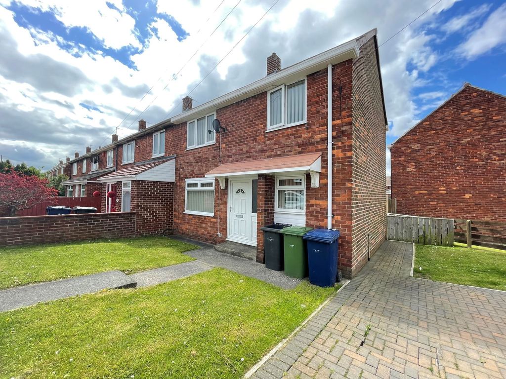 Property photo 1 of 8