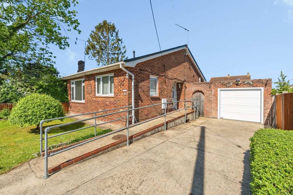 Property photo 1 of 16