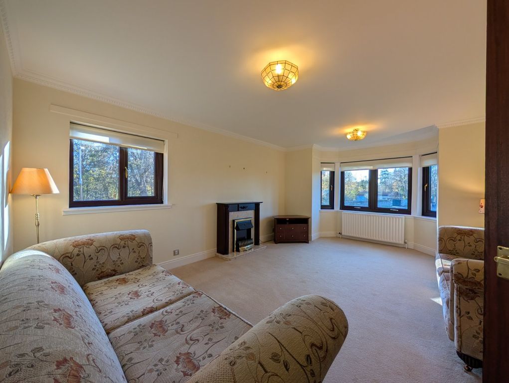 Property photo 2 of 25 Picture No. 02