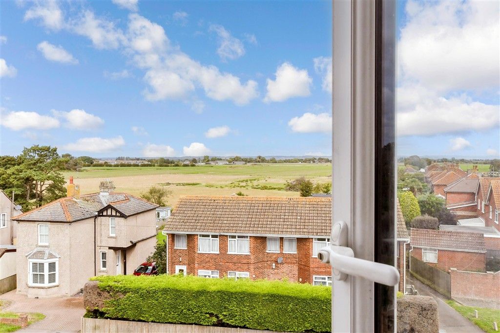 Property photo 3 of 7 Views To Side