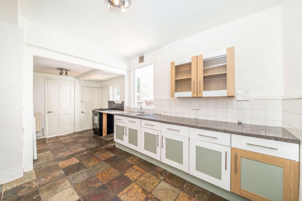 Property photo 3 of 6 Picture No. 21