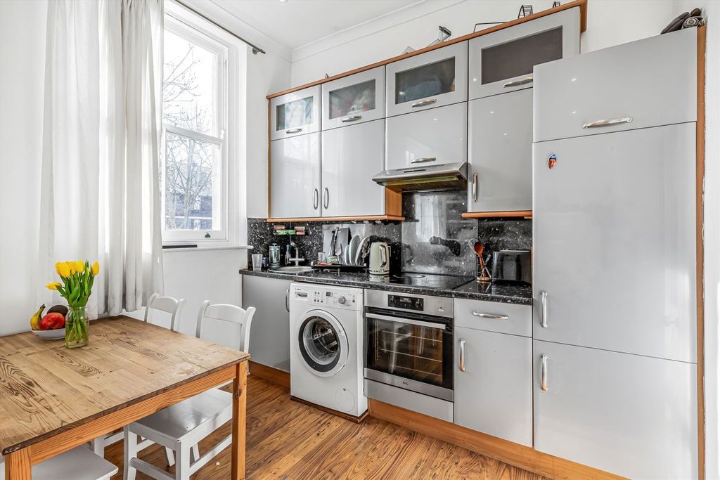 Property photo 2 of 4