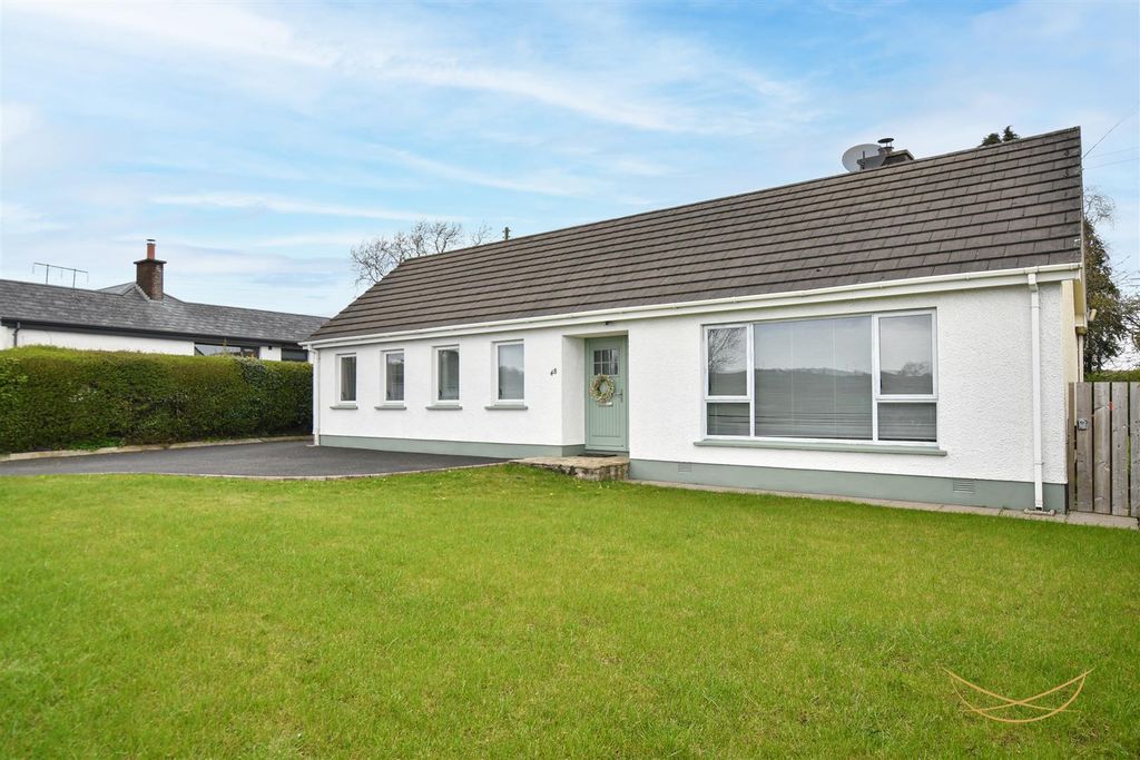 Property photo 3 of 44 Dhp-4.Jpg