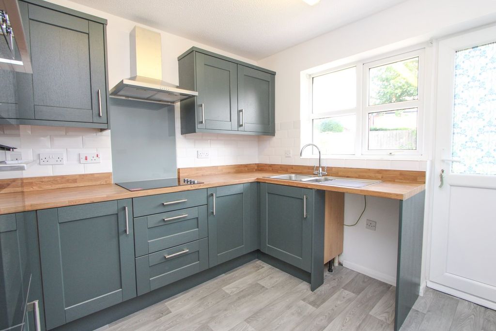 Property photo 3 of 18