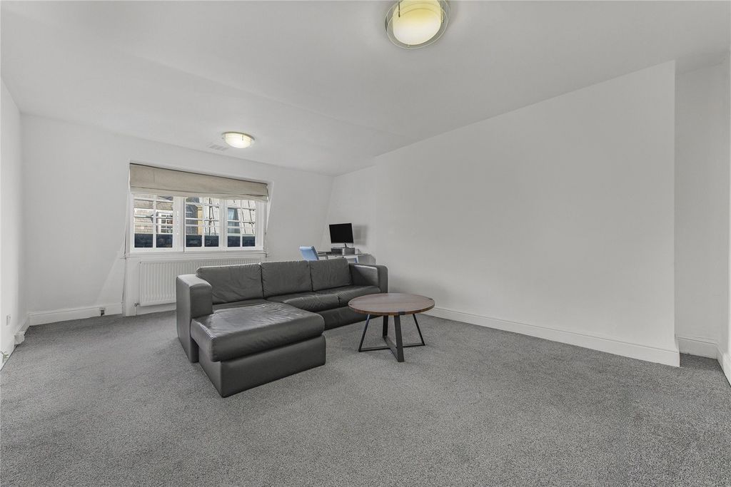 Property photo 3 of 12 Picture No. 22