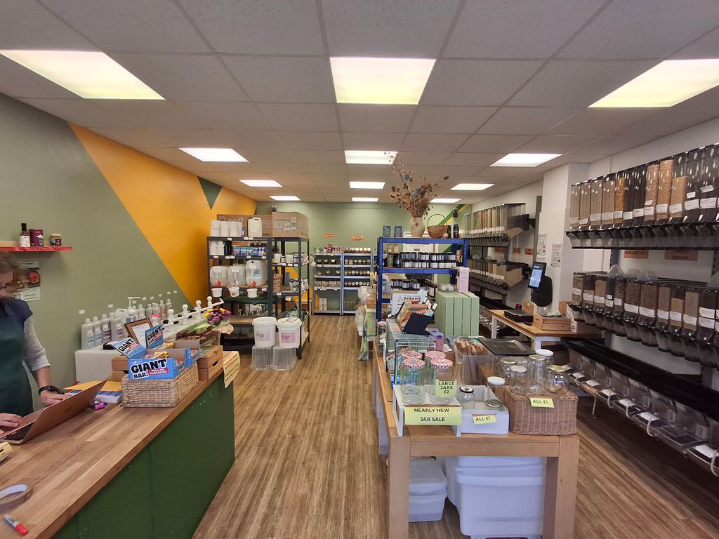 Property photo 3 of 6