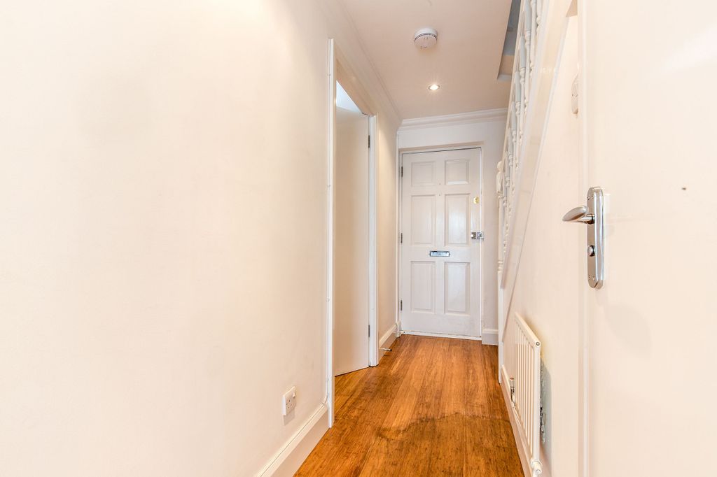 Property photo 3 of 15 Entrance