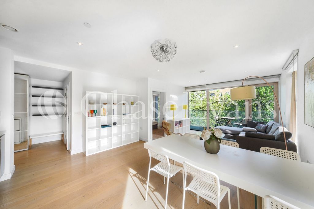 Property photo 3 of 14 Living Area