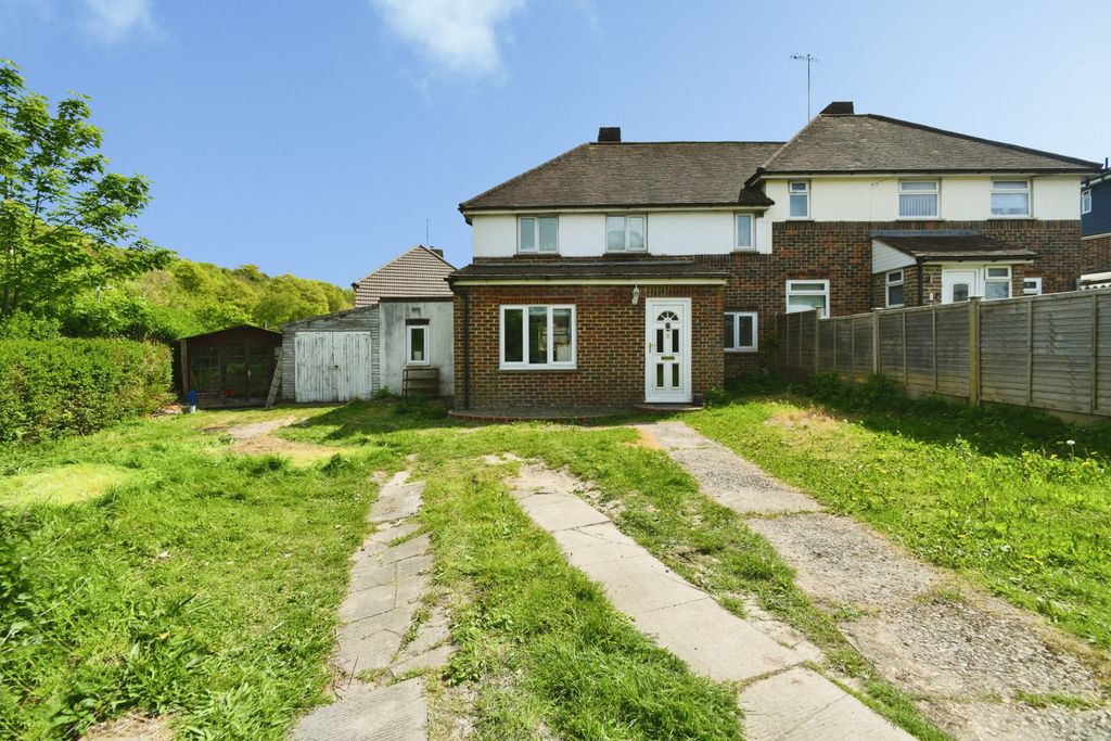 Property photo 1 of 20