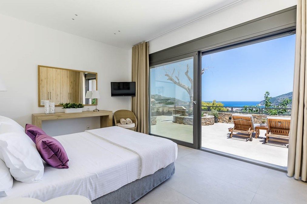 Property photo 3 of 25