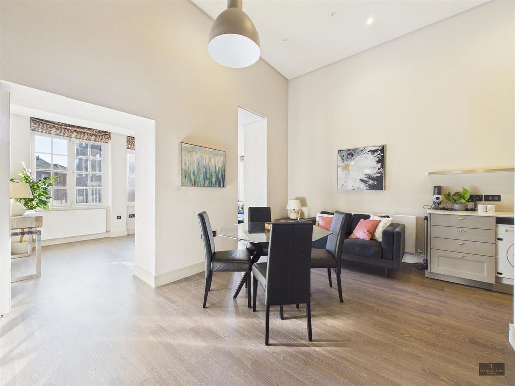 Property photo 2 of 24 Cam02887G0-Pr0627-Still007.Jpg