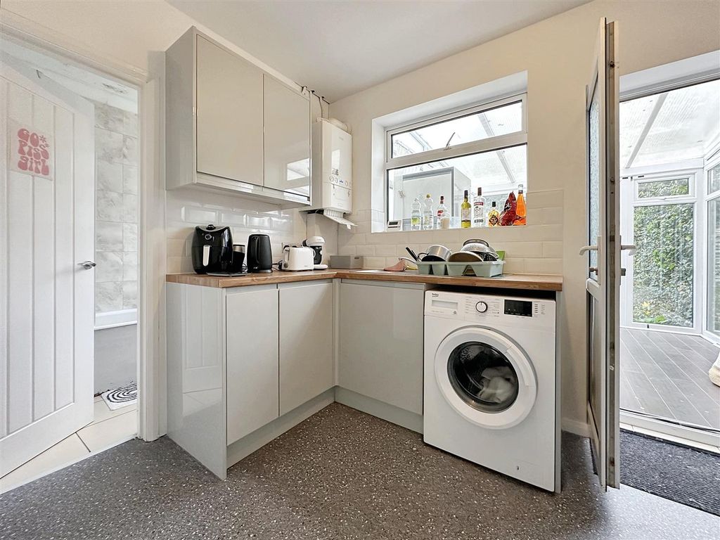 Property photo 2 of 9 Img_0552 (1).Jpg